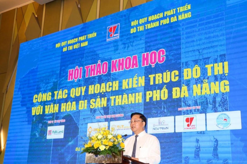 Chủ tịch Ủy ban MTTQ Việt Nam TP. Đà Nẵng Lê Trí Thanh phát biểu tại Hội thảo