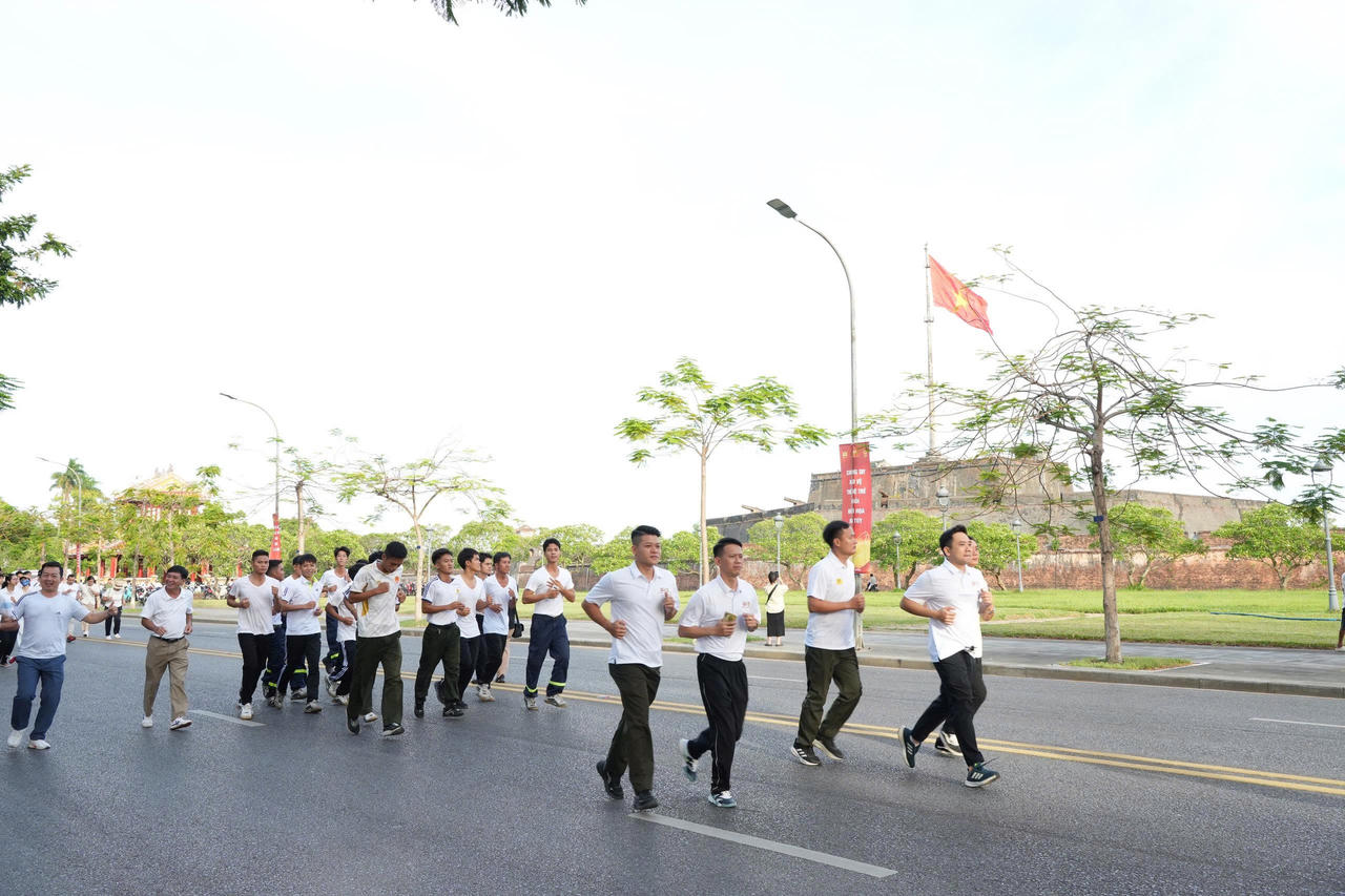 Sôi nổi giải chạy hưởng ứng xây dựng xã, phường không ma túy tại TP Huế
