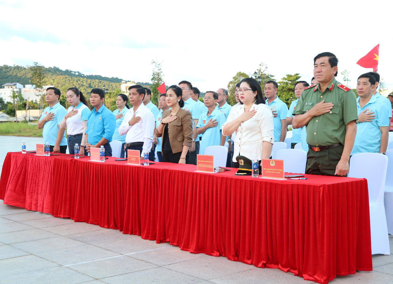 Đặc khu Phú Quốc chạy hưởng ứng Tháng hành động phòng, chống ma tuý