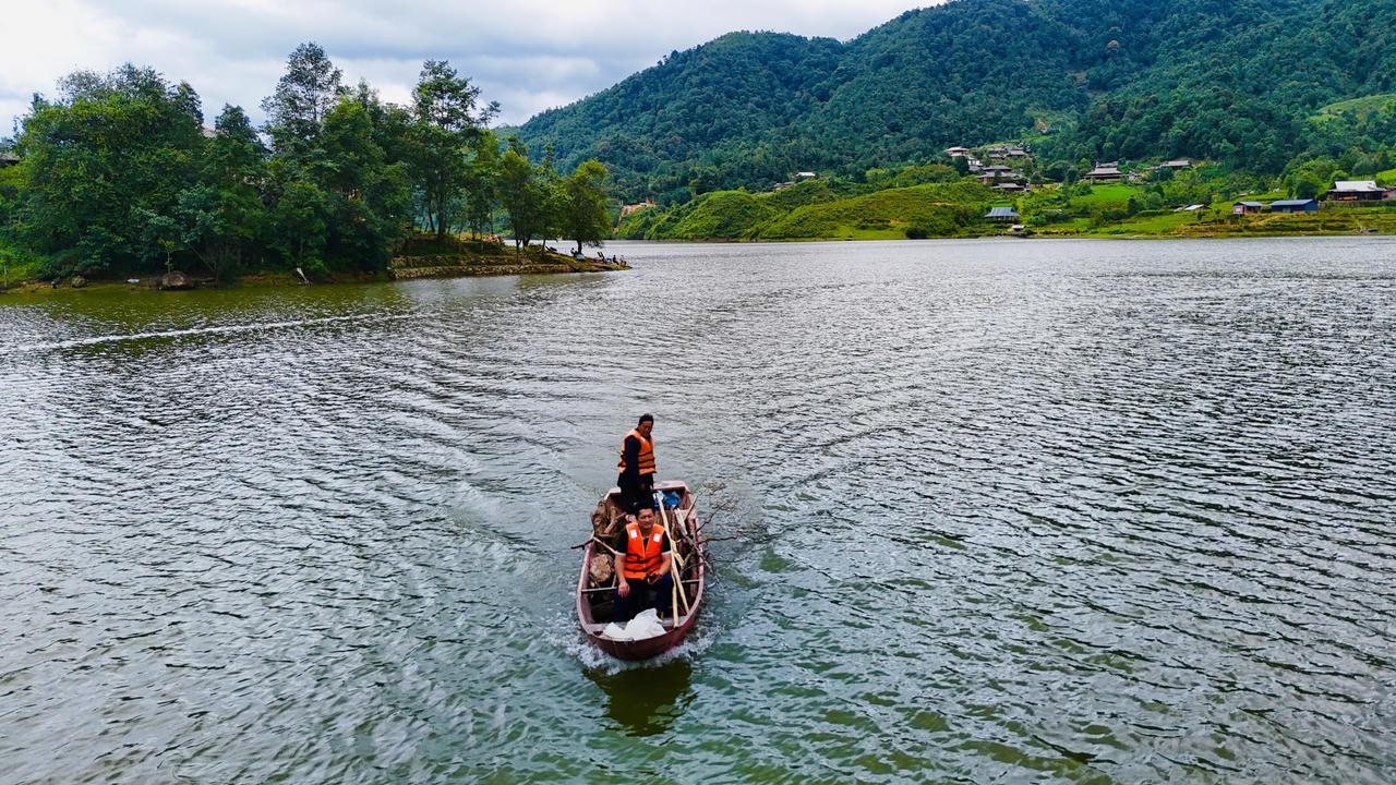 Hồ Séo Mý Tỷ trở lại vẻ trong xanh&nbsp;