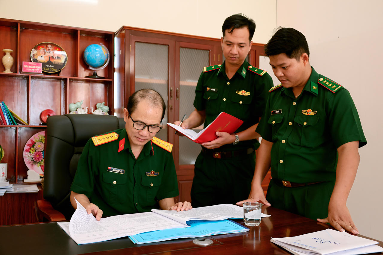 Kiểm tra hệ thống văn kiện tham mưu tác chiến