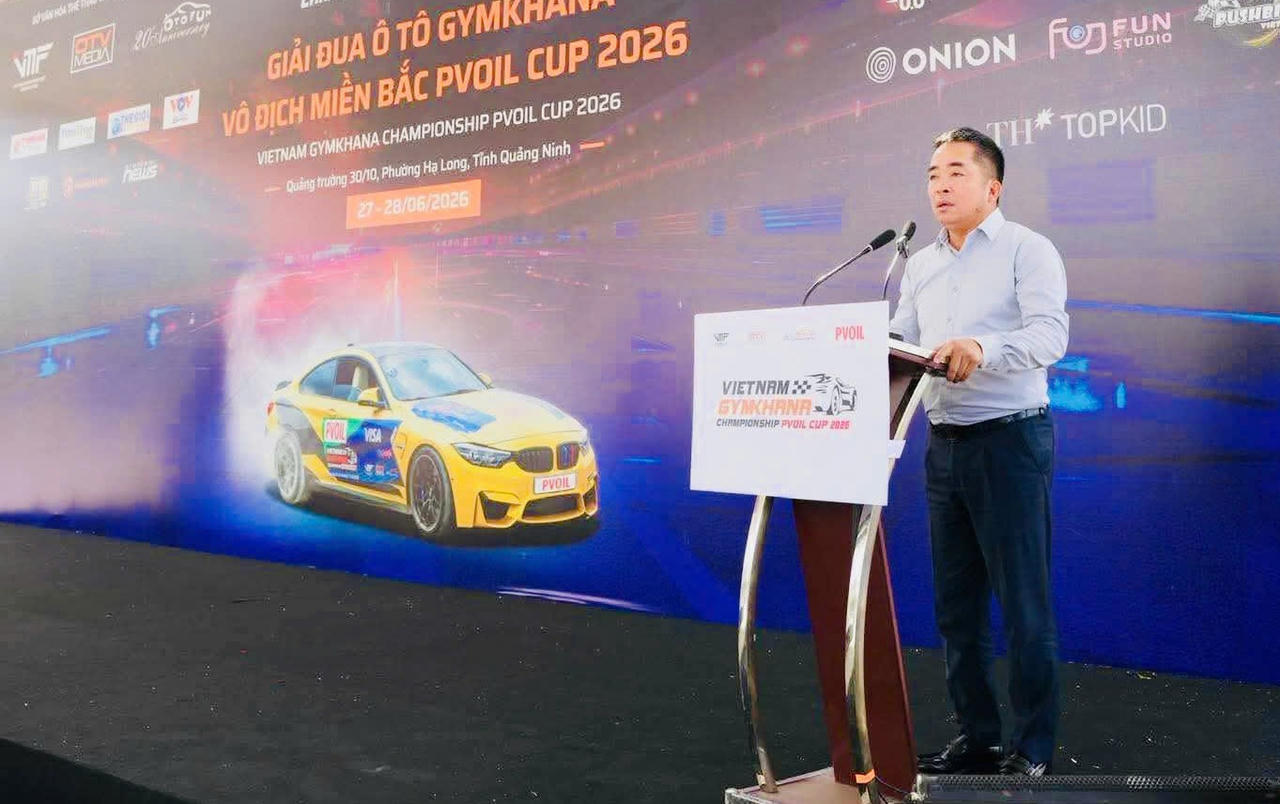 Ông Nguyễn Thanh Tùng - &nbsp;Phó Giám đốc Sở Văn hóa, Thể thao và Du lịch Quảng Ninh, phát biểu tại Lễ hội xe Fun Wheels Festival Hạ Long 2026.