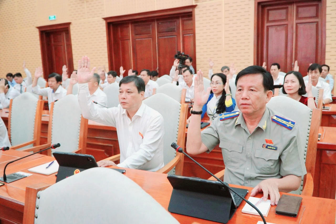 HĐND tỉnh An Giang thông qua 19 nghị quyết quan trọng 