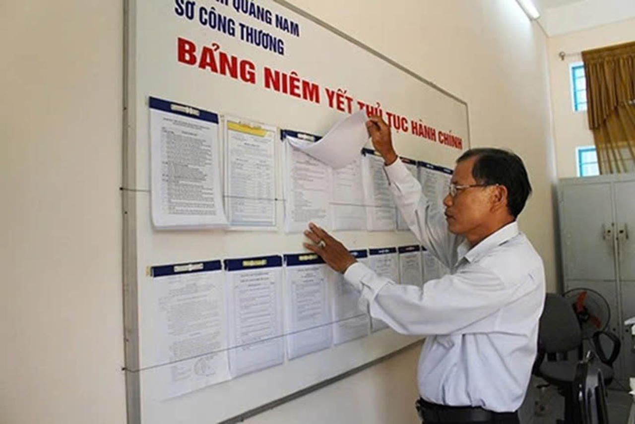 Tòa án có thể niêm yết văn bản tố tụng tại khu vực bản tin chung, sảnh chung cư hay không?