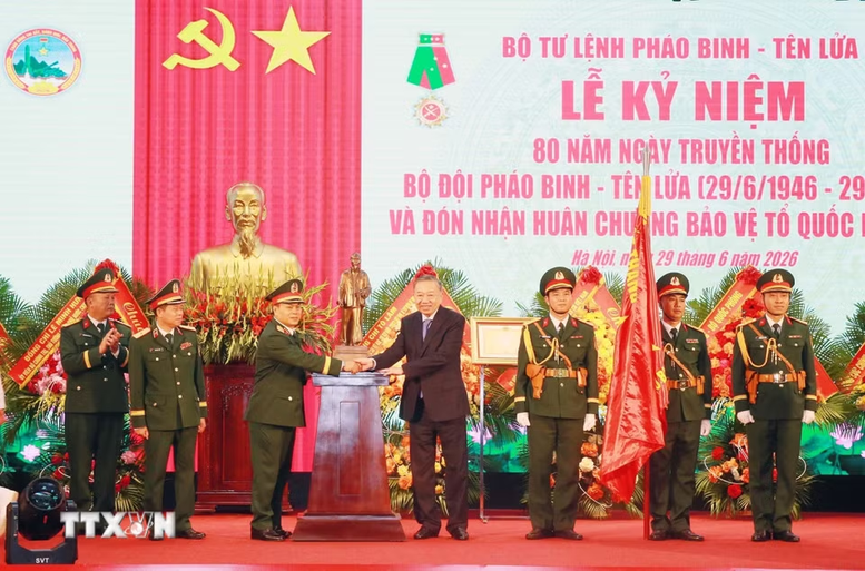 Tổng Bí thư, Chủ tịch nước Tô Lâm: Xây dựng lực lượng Pháo binh - Tên lửa hiện đại, đủ sức hoàn thành nhiệm vụ trong điều kiện mới- Ảnh 3.