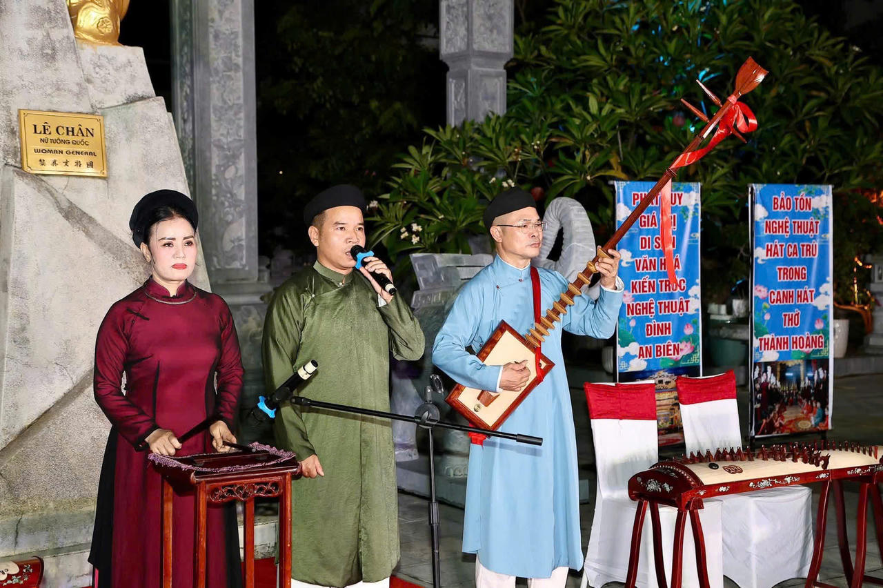 Phát huy giá trị di sản Đình An Biên và nghệ thuật Ca trù 