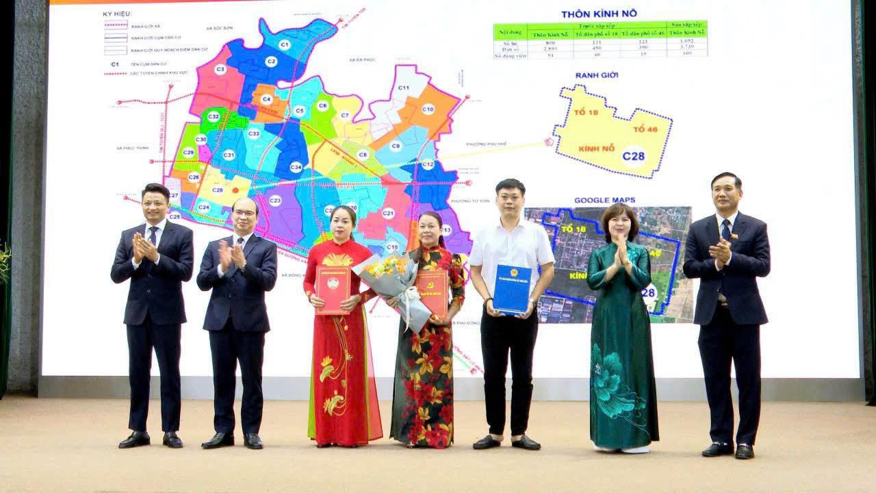 Xã Thư Lâm tổ chức Lễ công bố Nghị quyết, Quyết định thành lập thôn 