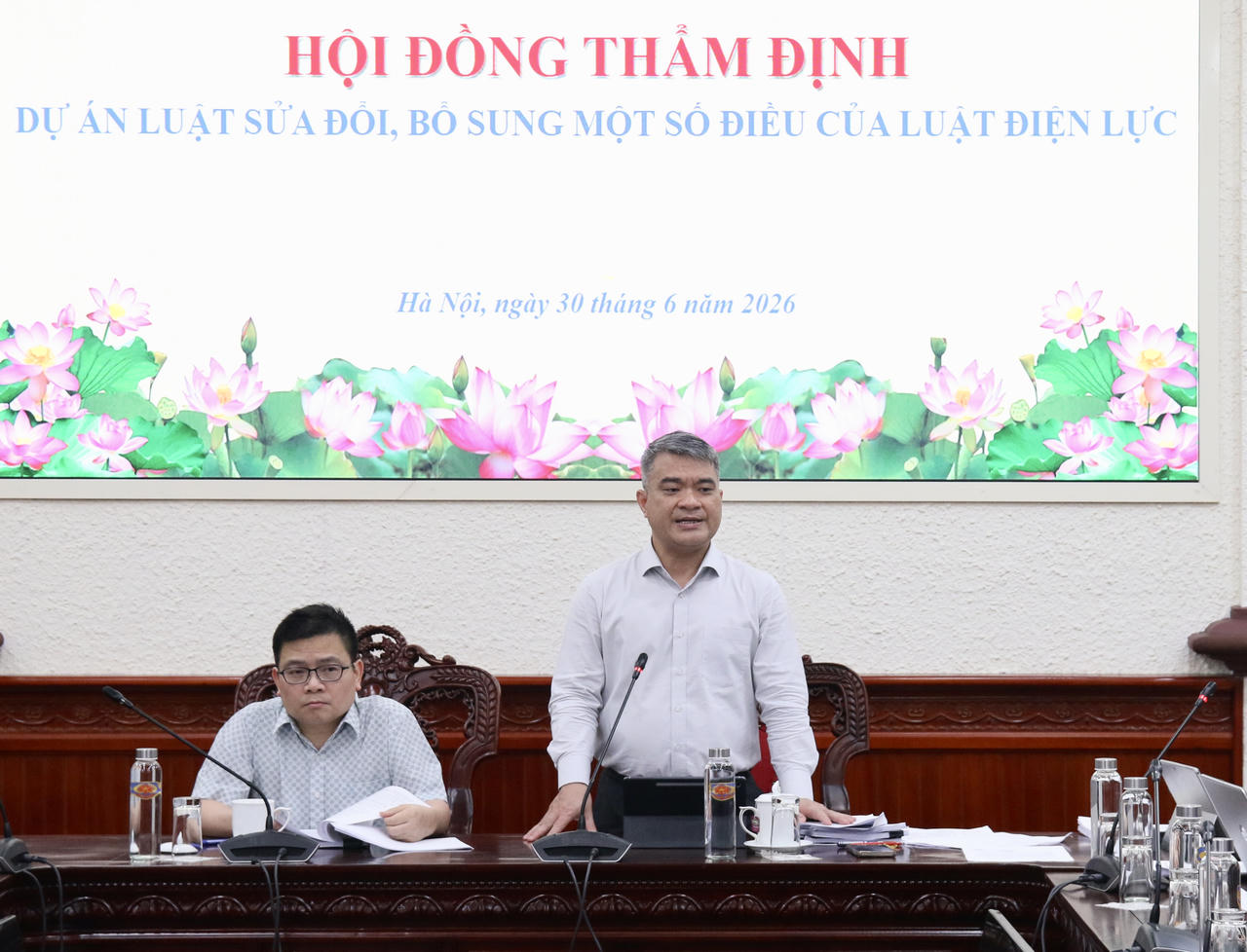 Thứ trưởng Nguyễn Thanh Tú phát biểu tại buổi thẩm định.&nbsp;