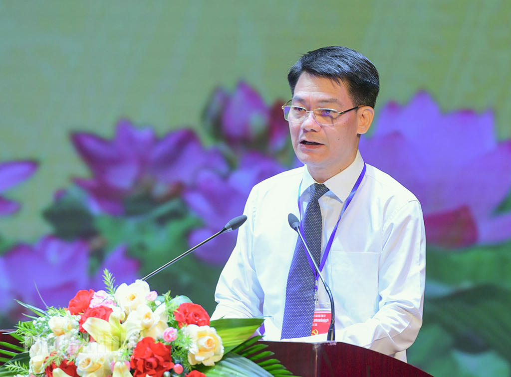 Ông Nguyễn Đức Toàn, Trưởng Ban Tuyên giáo và Dân vận Tỉnh ủy, Trưởng Ban Chỉ đạo Hội thi phát biểu khai mạc Hội thi.Ảnh: Trần Thoan-Trường Giang