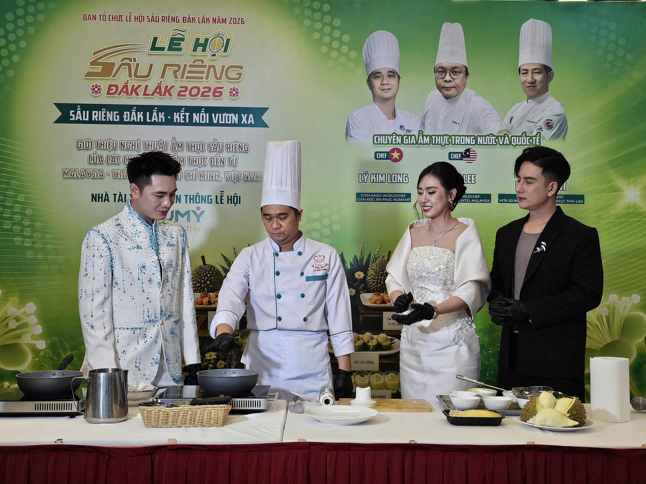Độc đáo nghệ thuật ẩm thực từ sầu riêng