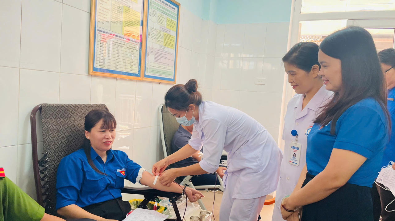 Hơn 190 đoàn viên, thanh niên Quảng Trị tham gia Ngày hội hiến máu tình nguyện