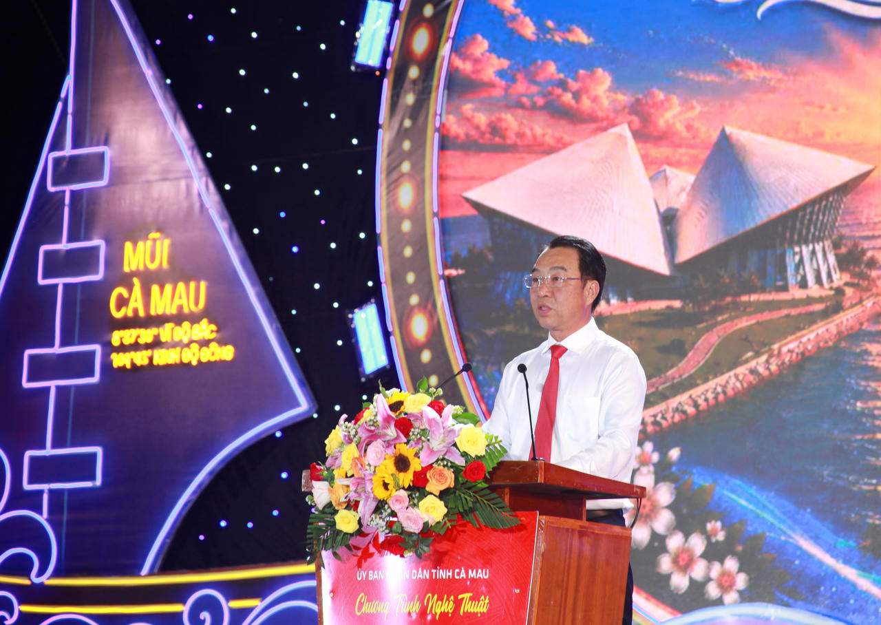 Ông Lữ Quang Ngời – Phó Bí thư Tỉnh ủy, Chủ tịch UBND tỉnh Cà Mau phát biểu tại chương trình.