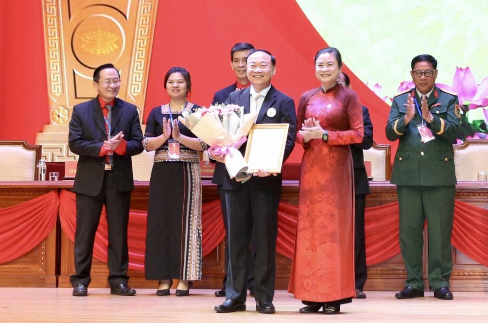 Ông Thái Đại Ngọc làm Chủ tịch danh dự của Hội Chữ thập đỏ tỉnh Gia Lai khóa I, nhiệm kỳ 2026 - 2031. (Ảnh: Ngọc Minh)