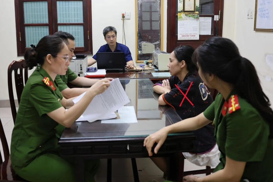Khởi tố vụ án sản xuất sữa tắm, dầu gội giả quy mô lớn, thu giữ gần 30.000 sản phẩm