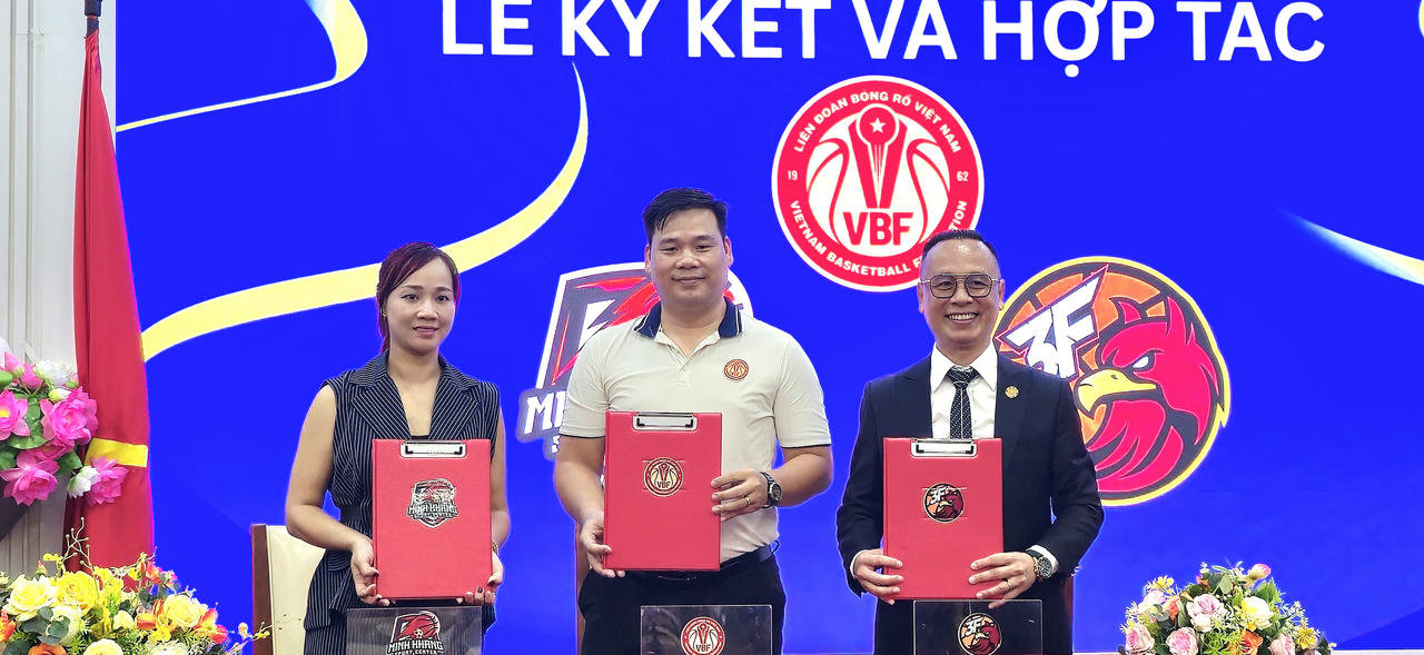 Liên đoàn Bóng rổ Việt Nam, Công ty Minh Khang Center và Công ty Thể thao 3F Galaxy ký kết hợp tác nhằm triển khai giải đấu trong 3 năm tới.