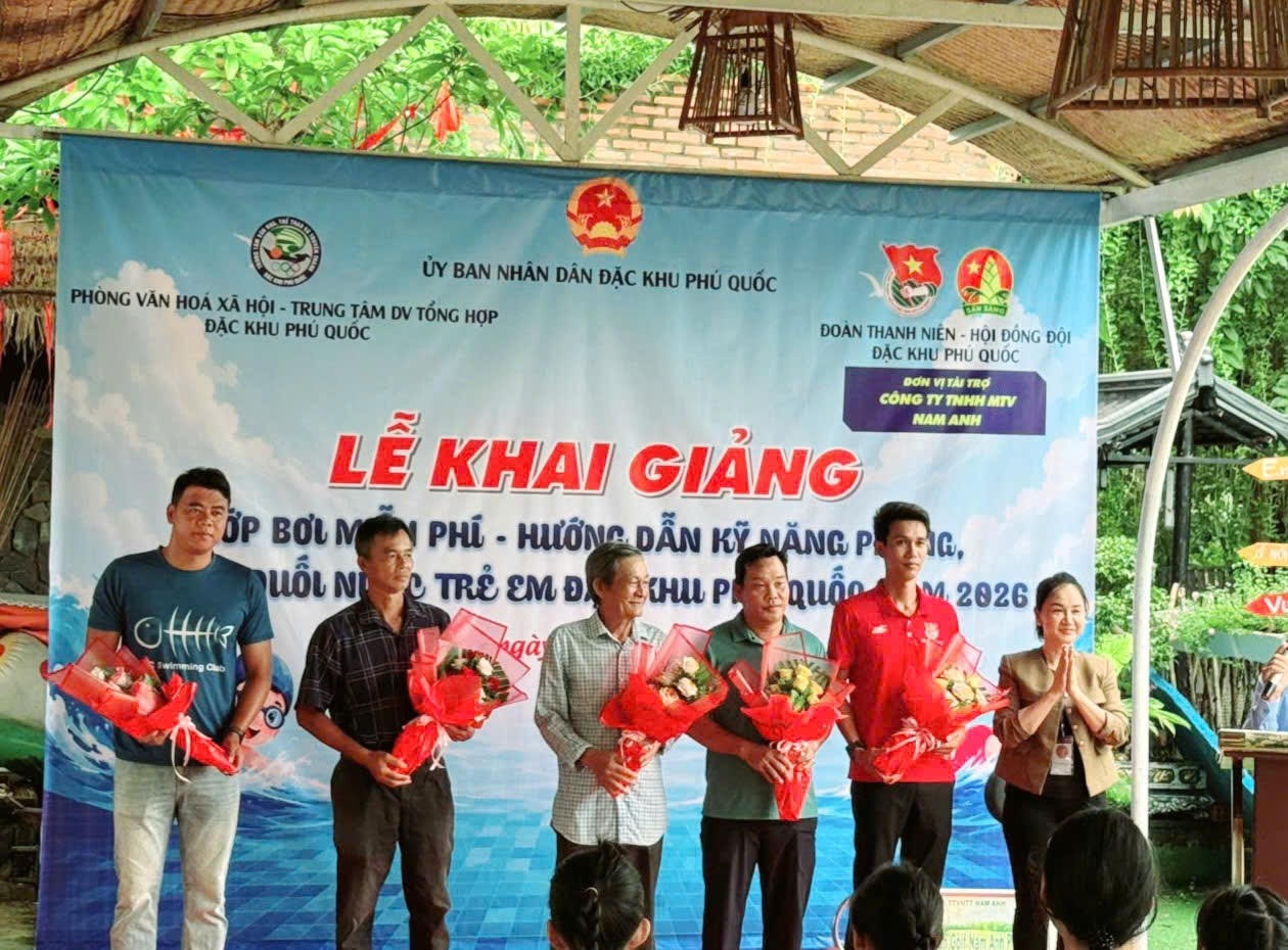 Phú Quốc thành lập Ban Tổ chức Chương trình bơi an toàn phòng, chống đuối nước trẻ em 