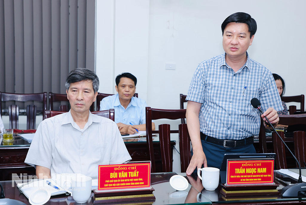 Ông Trần Ngọc Nam, Tỉnh ủy viên, Bí thư Tỉnh đoàn phát biểu tại hội nghị.Ảnh: Hồng Giang-Đức Lam