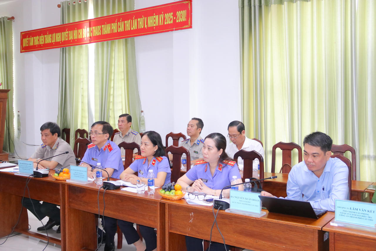 Lãnh đạo THADS và các Sở, ban, ngành làm việc với Đoàn khảo sát