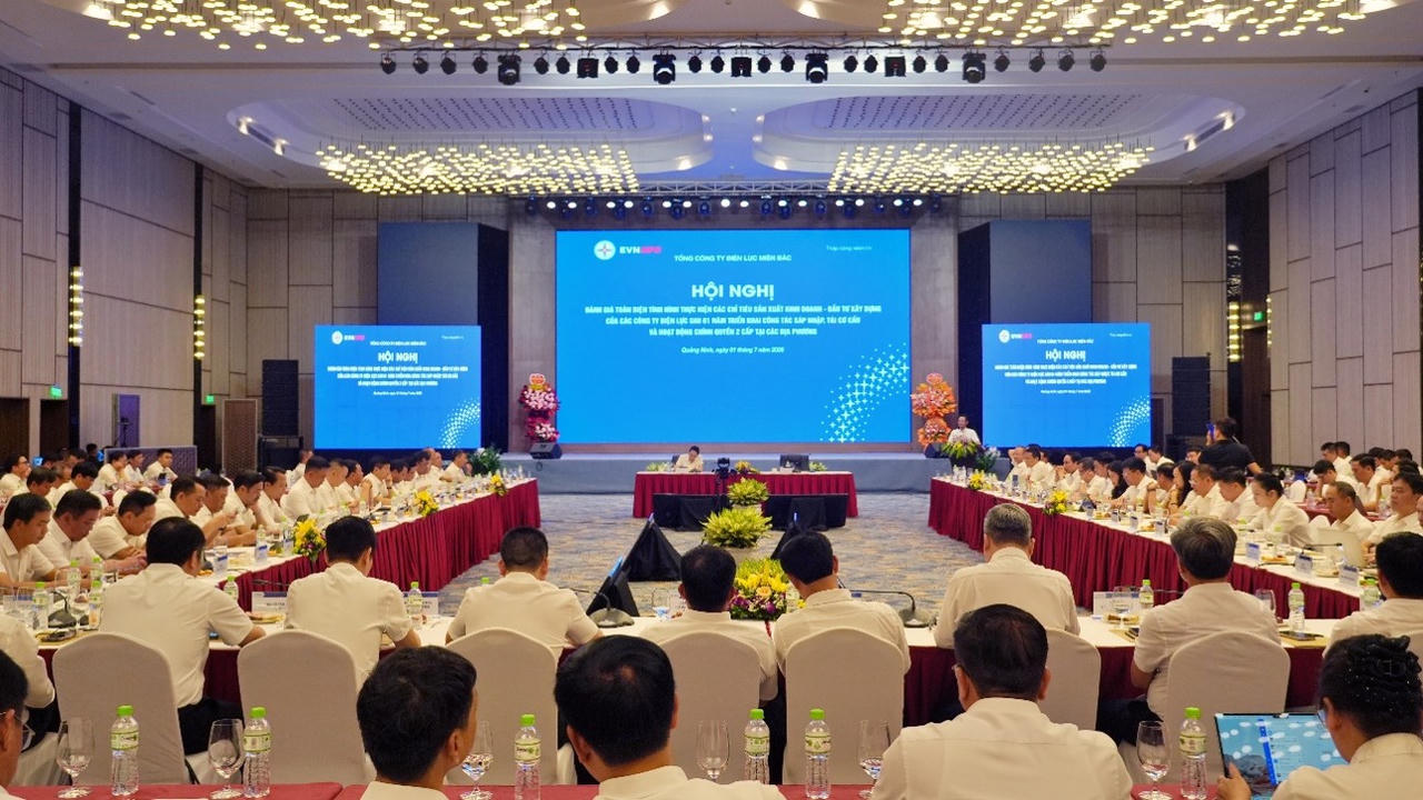 EVNNPC đánh giá toàn diện hiệu quả mô hình tổ chức sau sắp xếp.