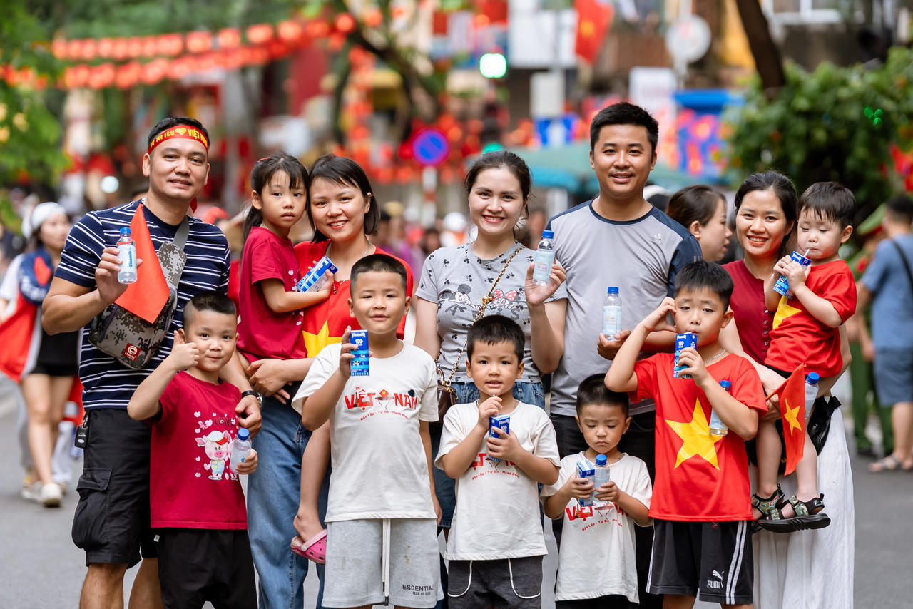 Sữa tươi Vinamilk 100% là một trong những dòng sản phẩm chủ lực của Vinamilk ghi nhận sự phục hồi tích cực trong những tháng đầu năm 2026 (Ảnh: VN).
