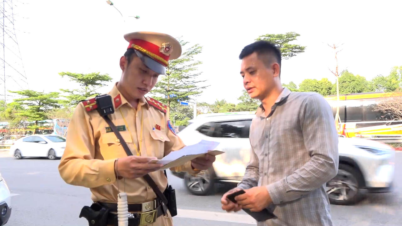 Hà Nội: Xử lý hơn 9.200 trường hợp vi phạm giao thông trong tuần cuối tháng 6