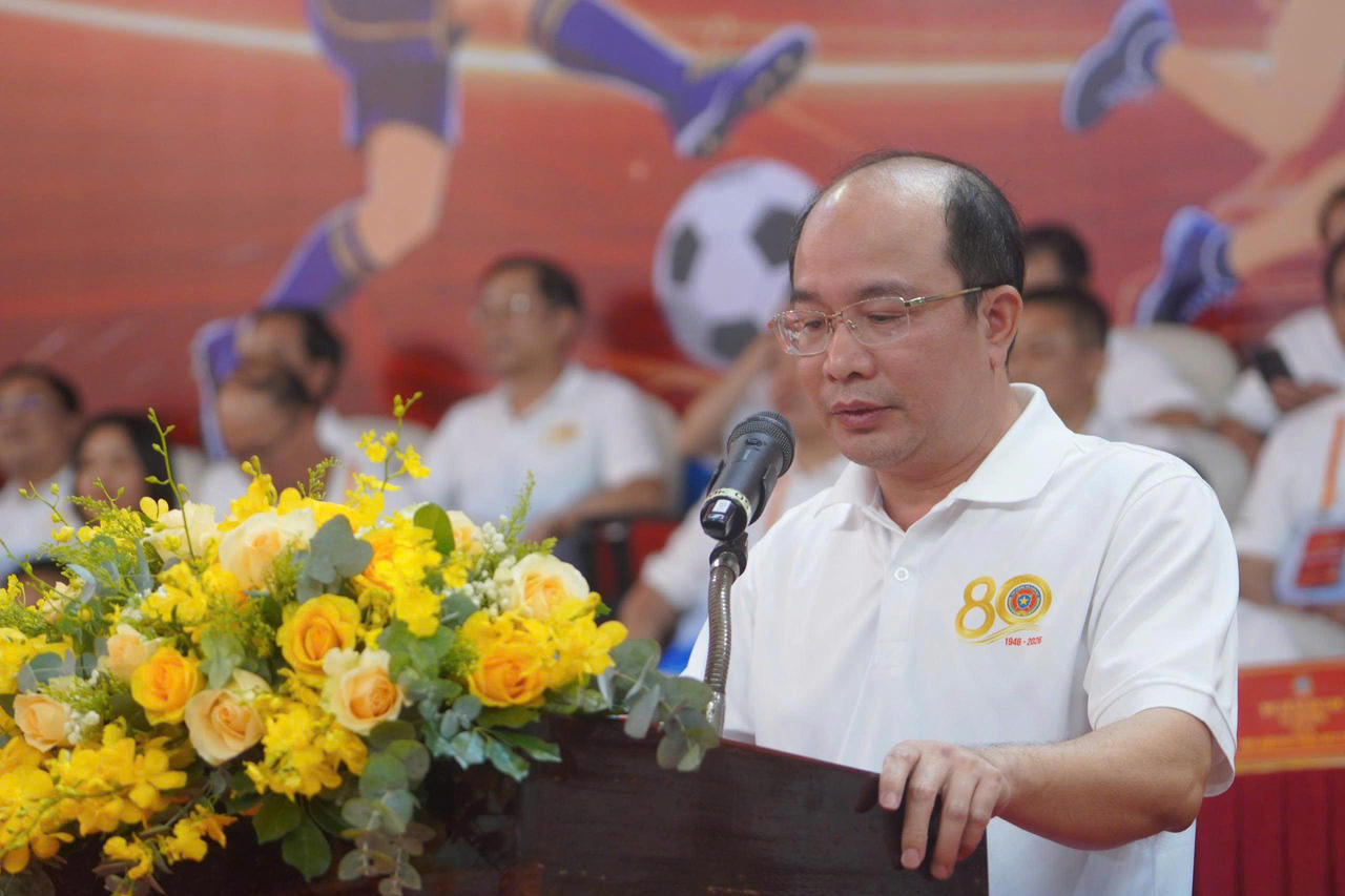 Cục trưởng Cục Quản lý THADS Nguyễn Thắng Lợi phát biểu khai mạc Hội thao.