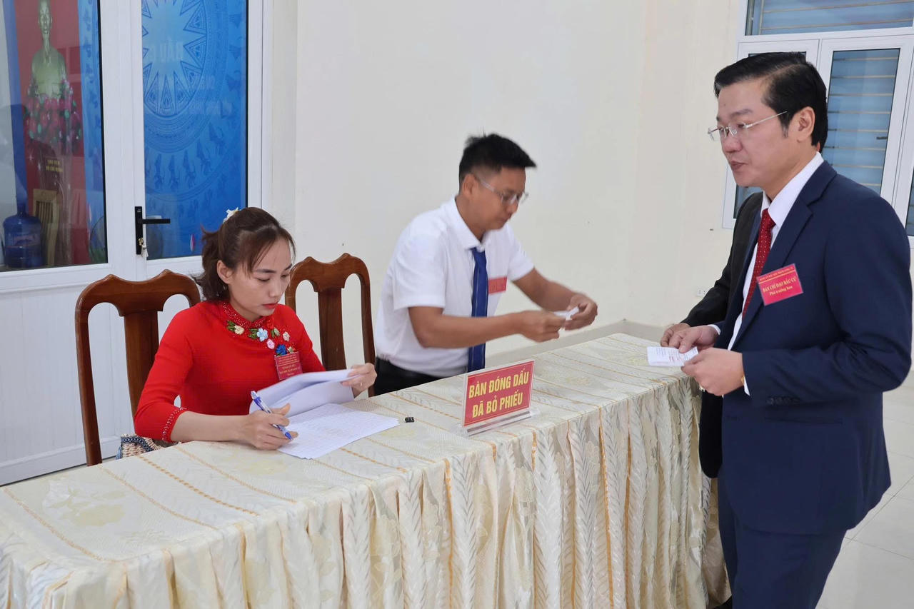 Bạch Long Vĩ tạo đà tăng trưởng từ kinh tế biển, vượt dự toán thu ngân sách sau 6 tháng