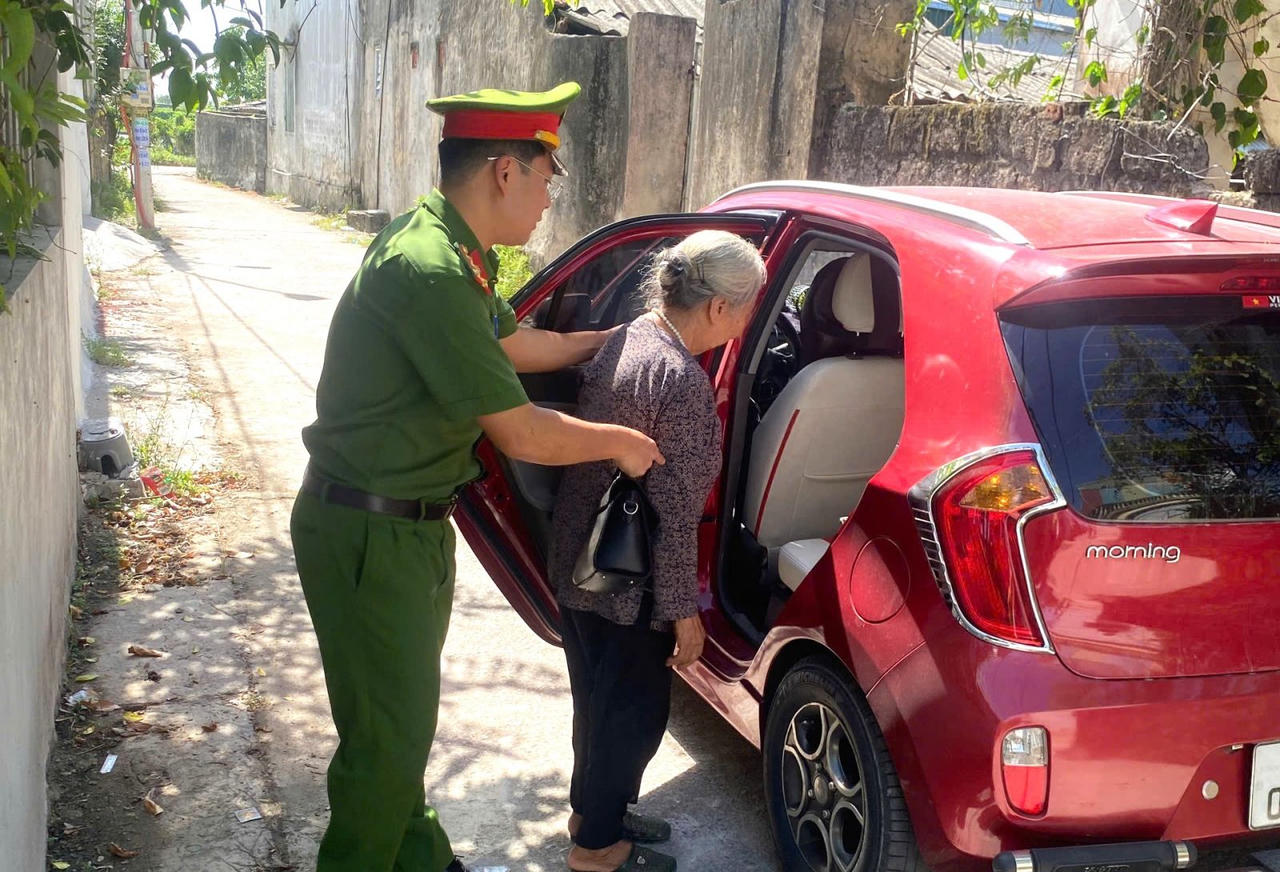 Công an các xã Ninh Bình chung tay thực hiện Chiến dịch '500 ngày đêm'