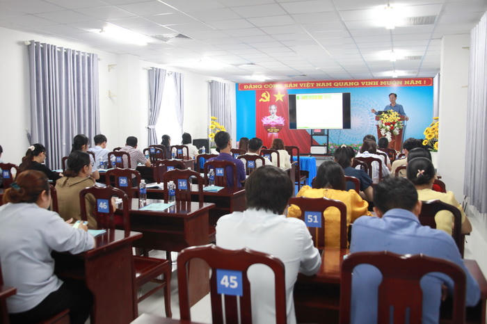 Cà Mau: Hỗ trợ pháp lý, đồng hành cùng doanh nghiệp 