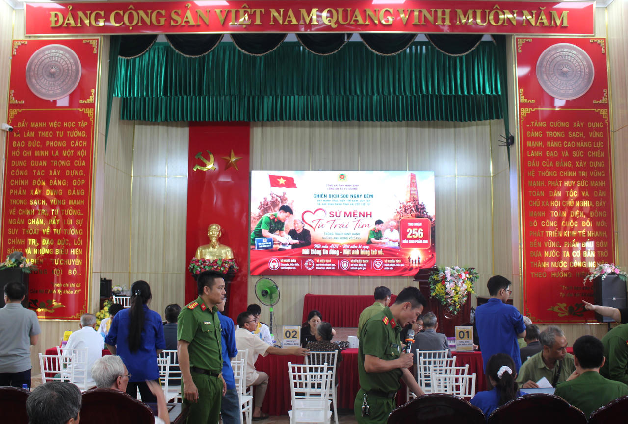 Xã Vũ Dương (Ninh Bình) đẩy mạnh chương trình thu nhận mẫu ADN các thân nhân liệt sỹ