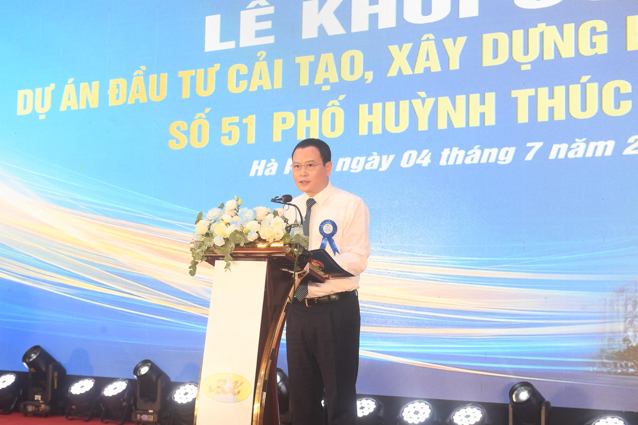 Ông Nguyễn Thanh Tùng, Chủ tịch UBND phường Láng phát biểu tại buổi lễ&nbsp;