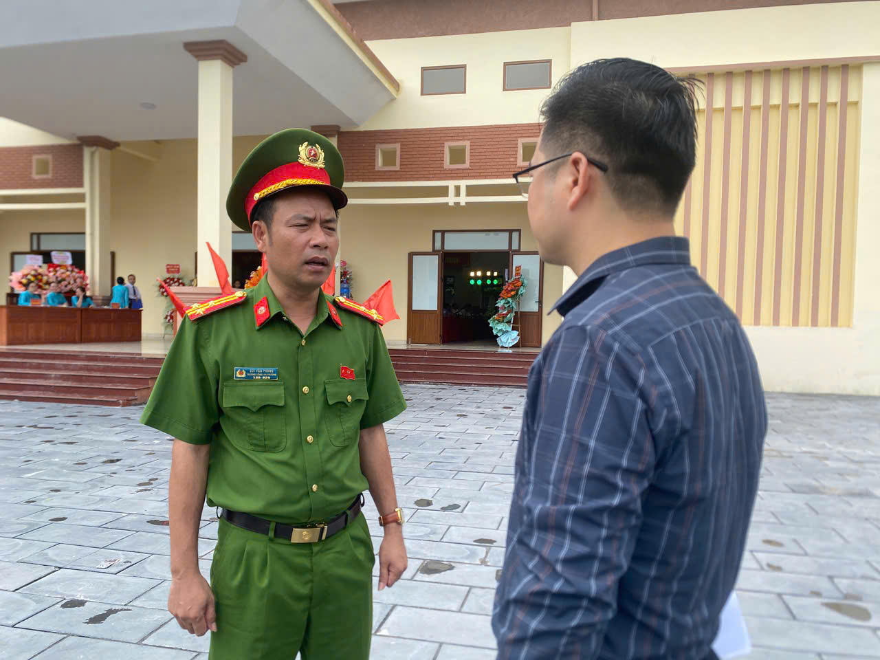 Thượng tá Bùi Văn Phòng - Trưởng Công an phường Bạch Đằng (TP Hải Phòng) chia sẻ với PV Báo Pháp luật Việt Nam.