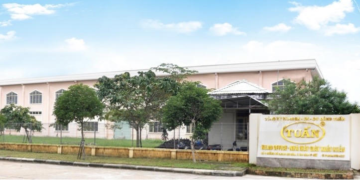 Công ty TNHH Sản xuất Thương mại Dịch vụ Đăng Tuấn.