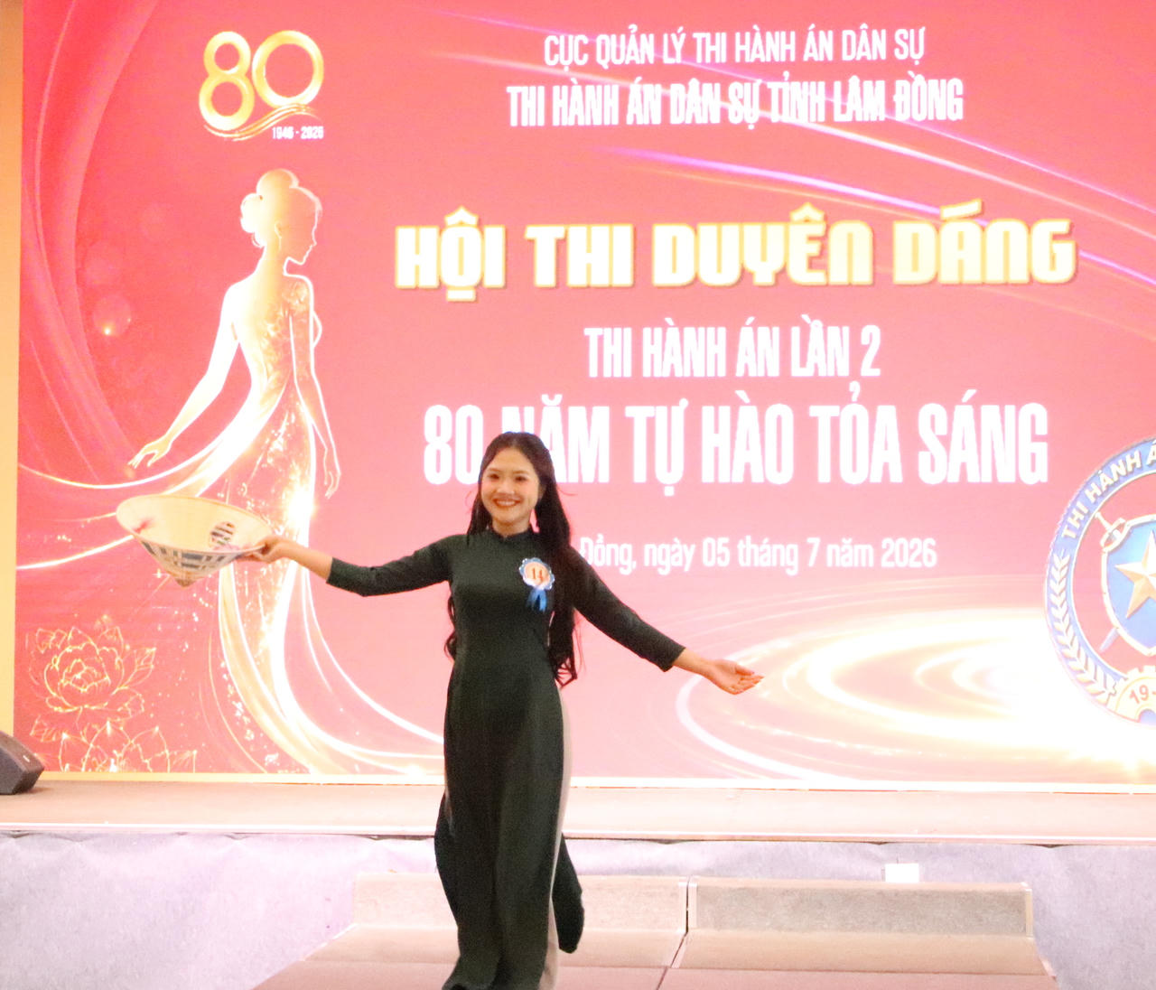 Nữ cán bộ Thi hành án dân sự Lâm Đồng duyên dáng, trí tuệ, bản lĩnh