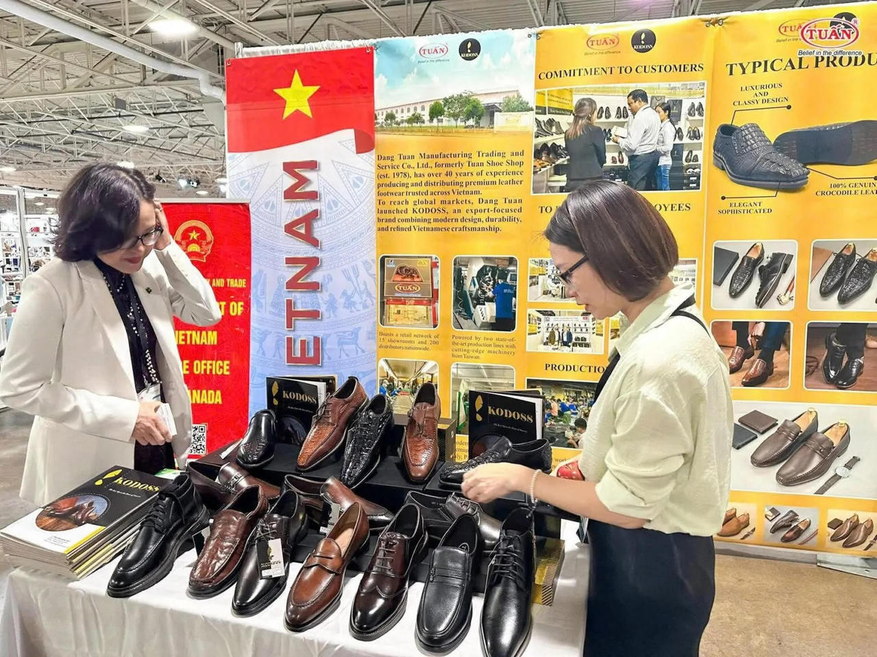 Khách tham quan tại triển lãm&nbsp;AFA Canada 2025.
