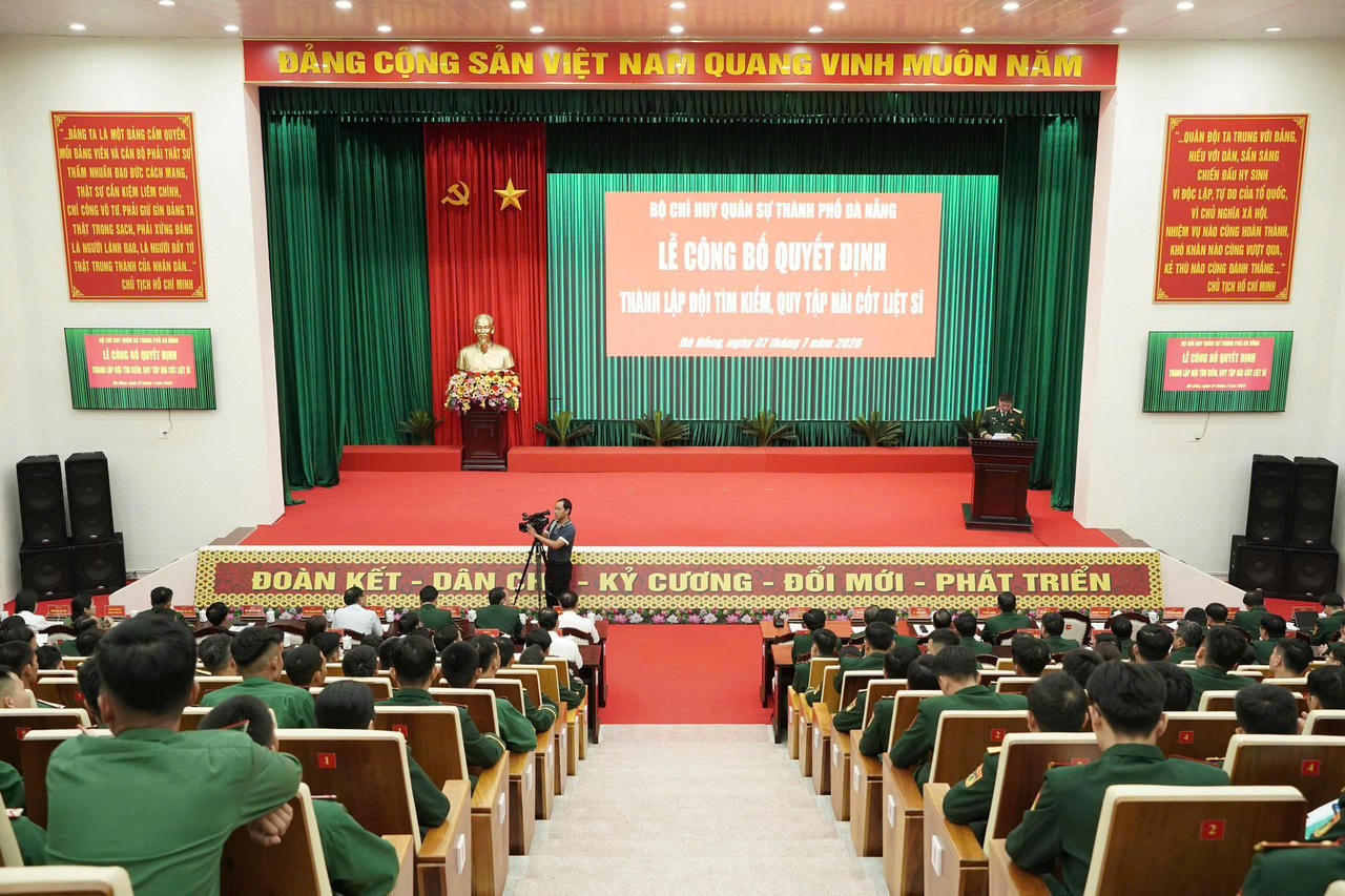 Lễ công bố Quyết định của Bộ Quốc phòng thành lập Đội tìm kiếm, quy tập hài cốt liệt sĩ lâm thời, phục vụ công tác tìm kiếm, quy tập và xác định danh tính hài cốt liệt sĩ trên địa bàn