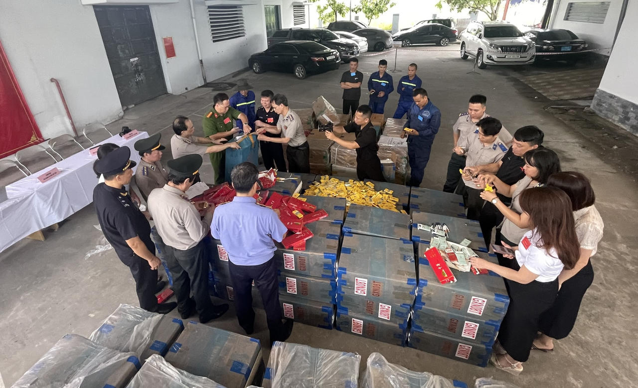 Quảng Ninh: Tiêu hủy gần 154 nghìn bao thuốc lá điếu là tang vật vụ án