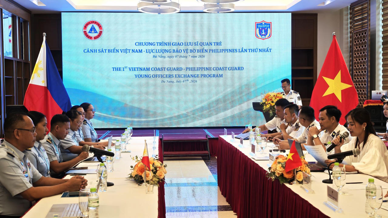 Giao lưu sĩ quan trẻ Cảnh sát biển Việt Nam và Lực lượng Bảo vệ bờ biển Philippines lần thứ nhất