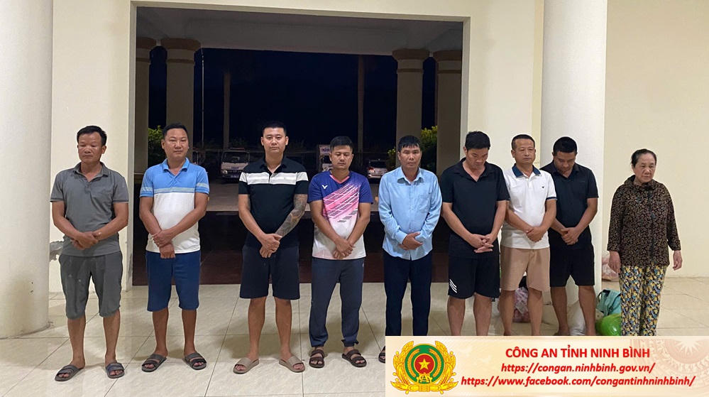 Triệt phá đường dây cá độ bóng đá giao dịch hơn 200 tỷ đồng, khởi tố 10 bị can