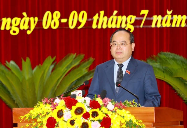 Ông Quản Minh Cường - Ủy viên Trung ương Đảng, Bí thư Tỉnh ủy Quảng Ninh, Trưởng Đoàn ĐBQH tỉnh, phát biểu tại kỳ họp.