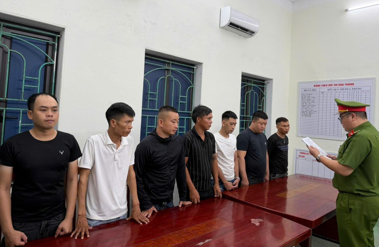 Điều tra mở rộng vụ đánh bạc trên mạng, khởi tố thêm 7 bị can ở Hưng Yên