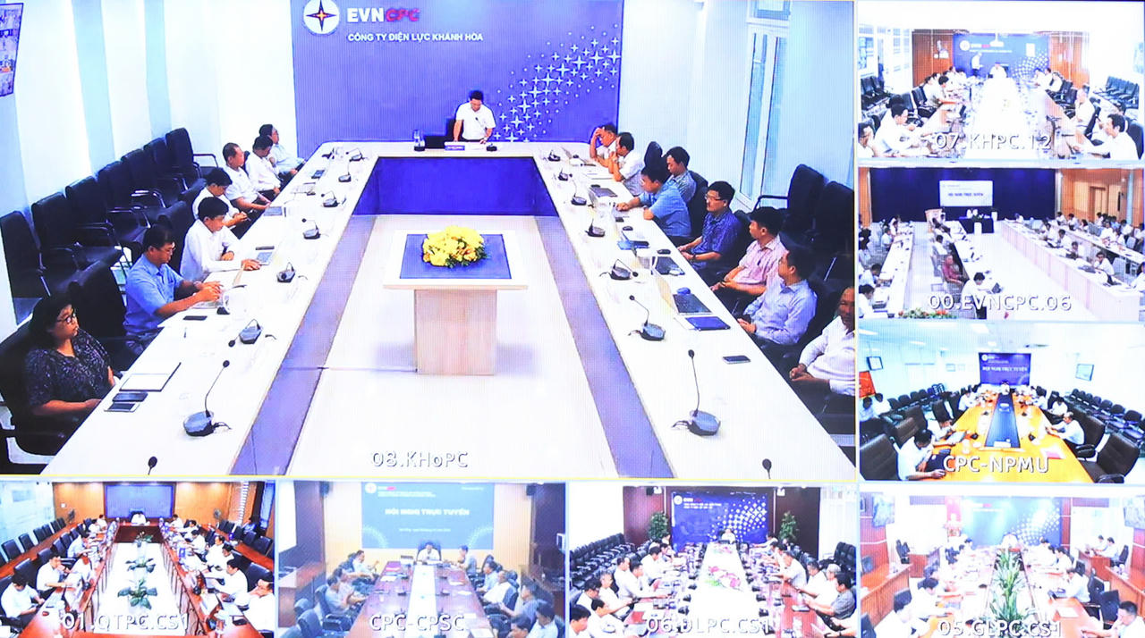 Hội nghị được kết nối trực tuyến đến các Công ty Điện lực, đơn vị hậu cần và Người đại diện phần vốn của EVNCPC tại các công ty cổ phần (ảnh Phương Nam)