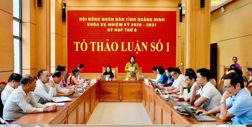 Kỳ họp thường lệ giữa năm của HĐND tỉnh Quảng Ninh khóa XV đã thông qua nhiều Nghị quyết quan trọng