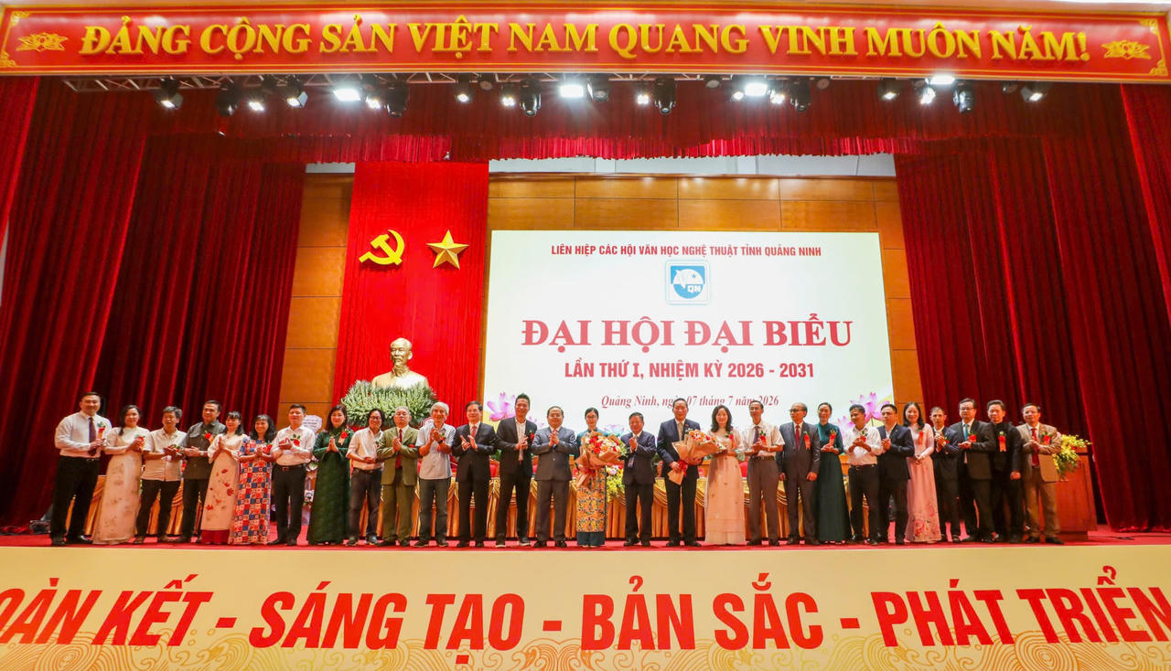 Phát huy giá trị di sản văn hóa gắn với phát triển công nghiệp văn hóa, du lịch tại Quảng Ninh