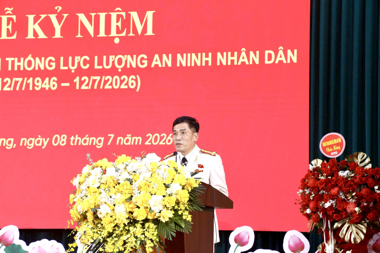 Đại tá Lương Ngọc Quyết, Phó Giám đốc Công an tỉnh Cao Bằng Phát biểu tại buổi lễ. (Ảnh: Thanh Tùng)