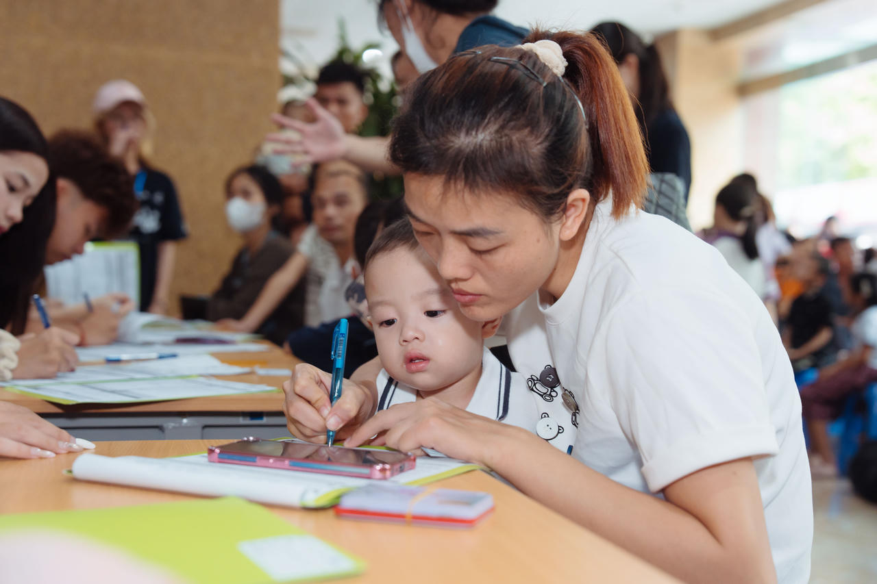 70 em nhỏ đủ điều kiện phẫu thuật là 70 cơ hội giúp các em tự tin hòa nhập và sống trọn vẹn tuổi thơ như bao bạn bè đồng trang lứa