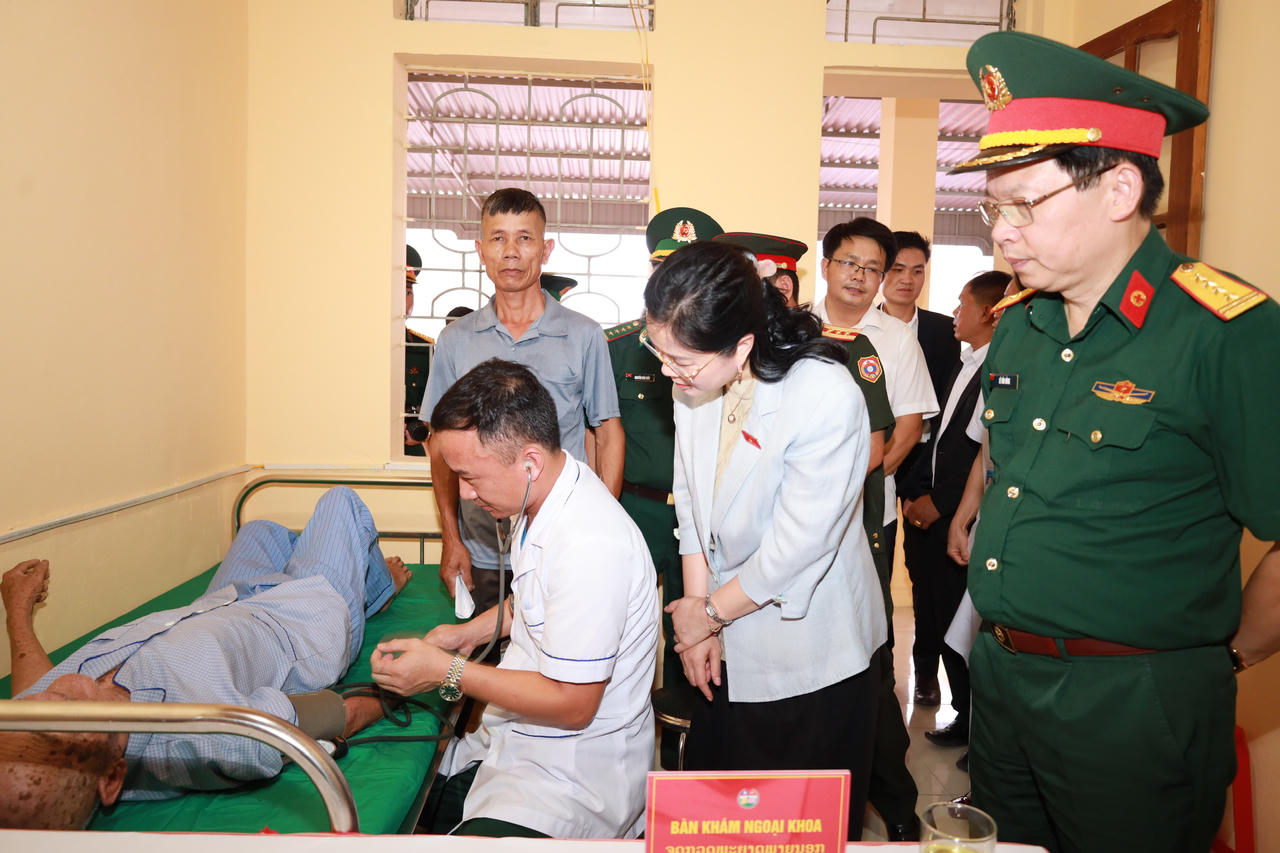 Dự kiến sẽ có hơn 600 người dân hai bên biên giới sẽ được thăm khám, tư vấn sức khoẻ và phát thuốc điều trị miễn phí&nbsp;