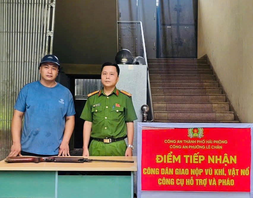 Hải Phòng: Liên tiếp vận động người dân giao nộp vũ khí, vũ khí thô sơ