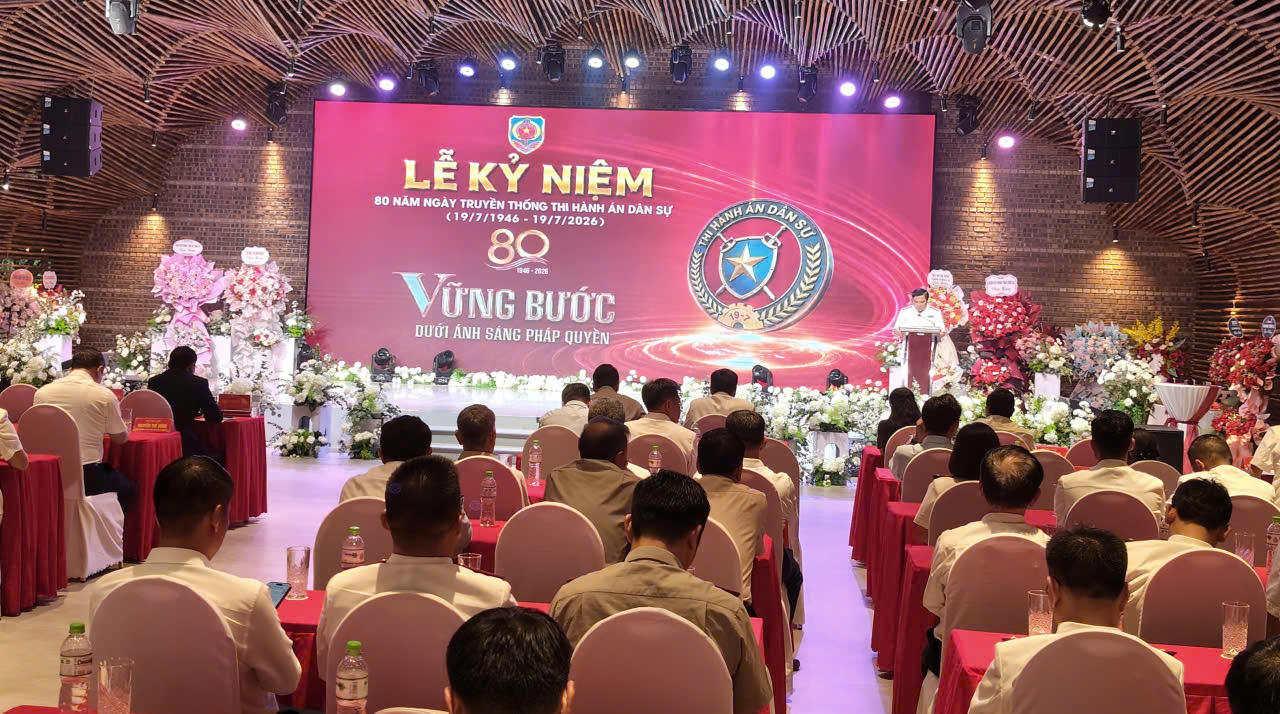 Thi hành án dân sự tỉnh Sơn La tổ chức Lễ kỷ niệm 80 năm Ngày truyền thống.
