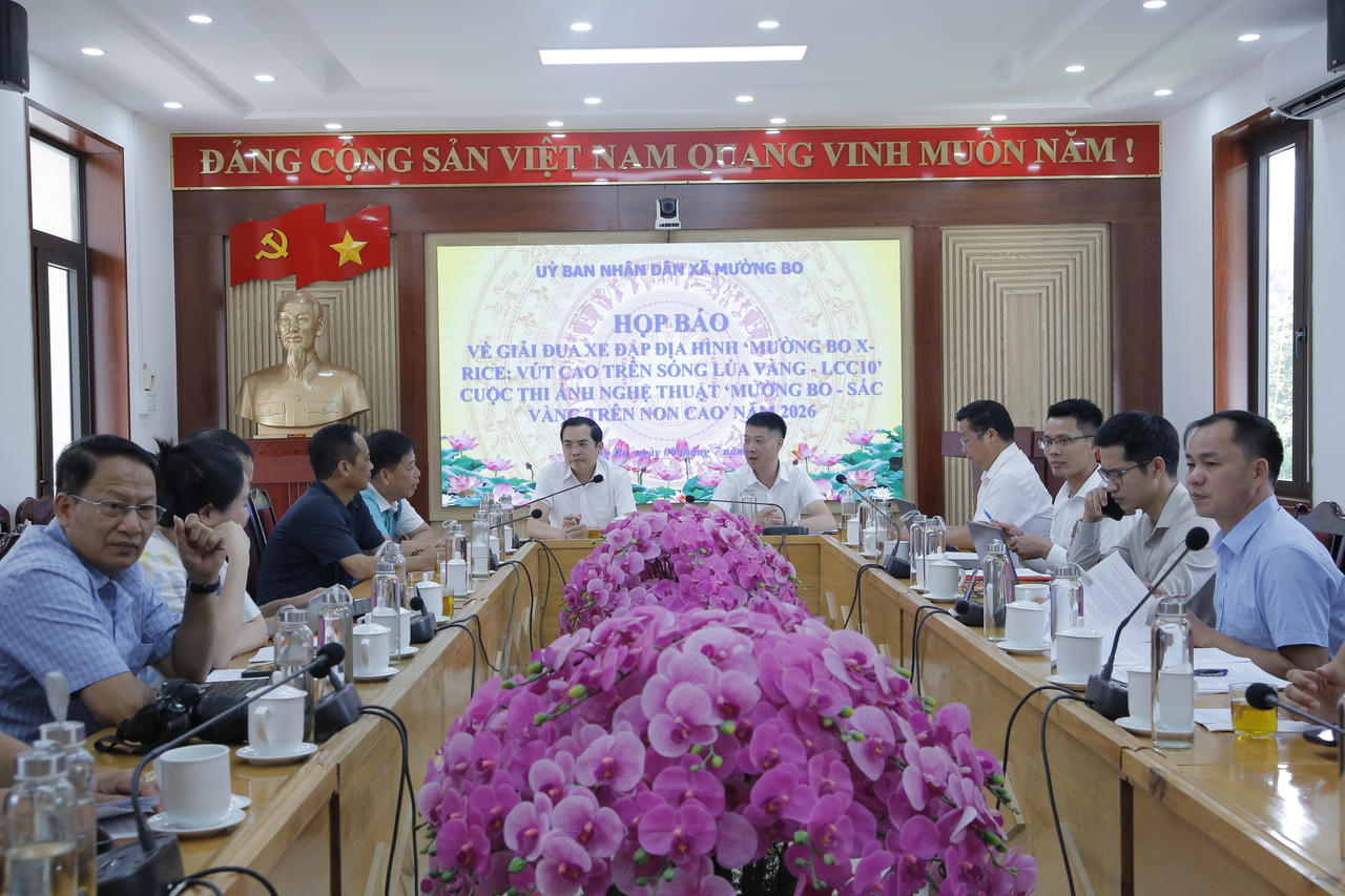 Xã Mường Bo tổ chức họp báo thông tin về giải đua xe đạp địa hình “Mường Bo X-Rice vút bay trên sóng lúa vàng”